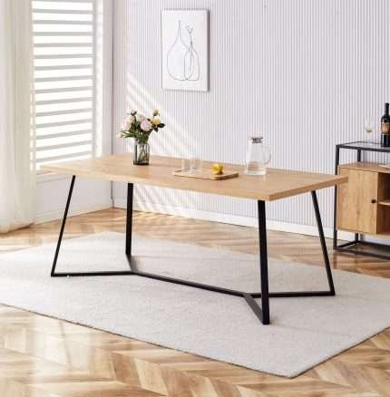 April Dining Table with Oak veneer, modern sleek design