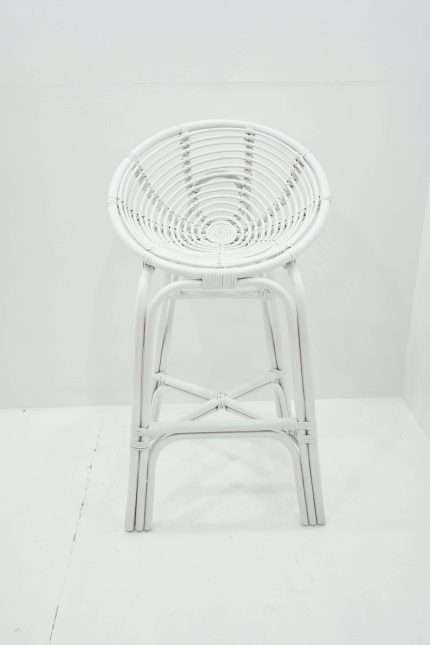 Sabah bar stool in white rattan with curved seat and footrest